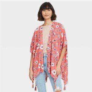 8- Knox Rose Floral Tassel Kimono